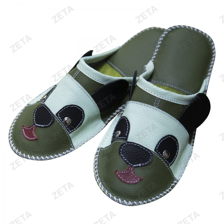 Тапочки детские закрытые (с апликацией)