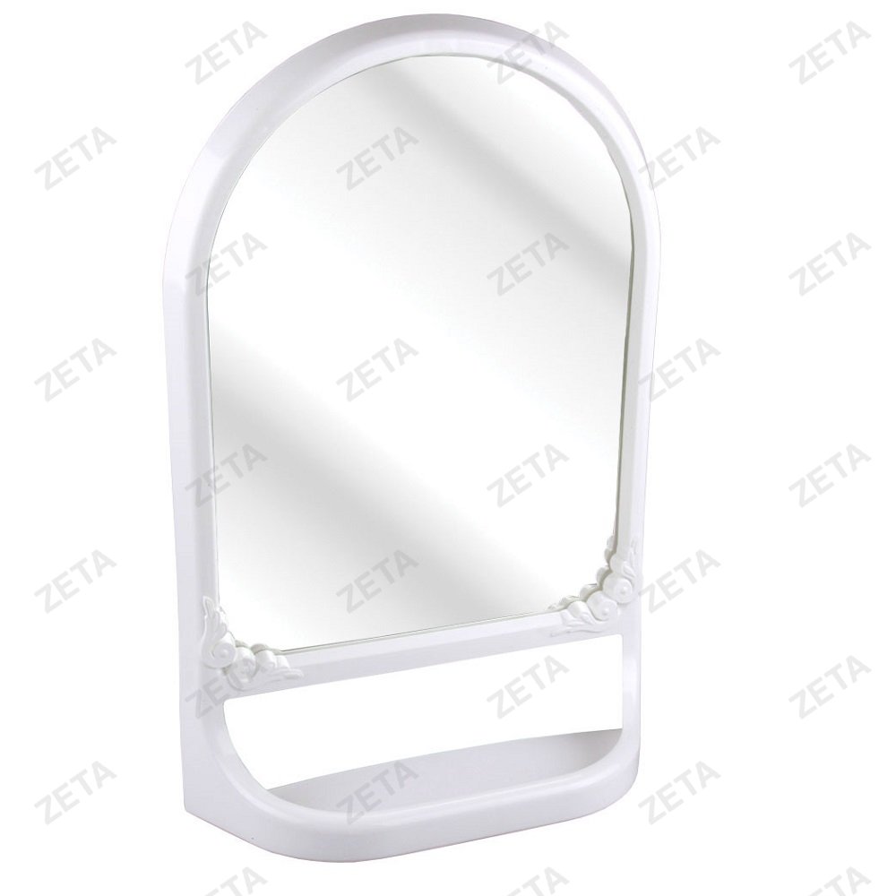 Зеркало с полкой