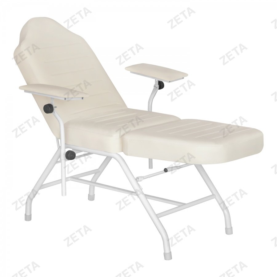 Косметологическое кресло с подлокотниками