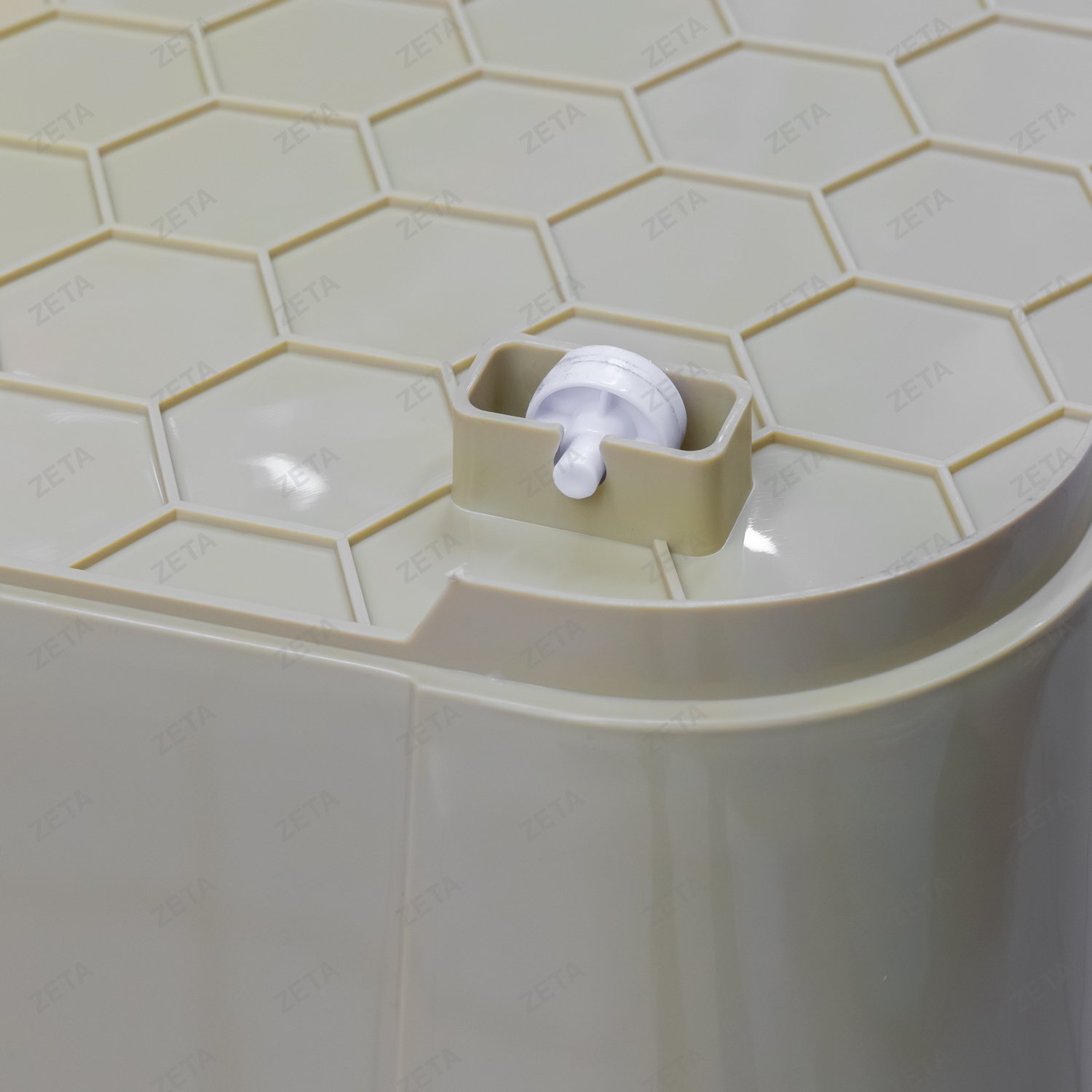 Контейнер с колесом 100 л. (Urgut-Уз)