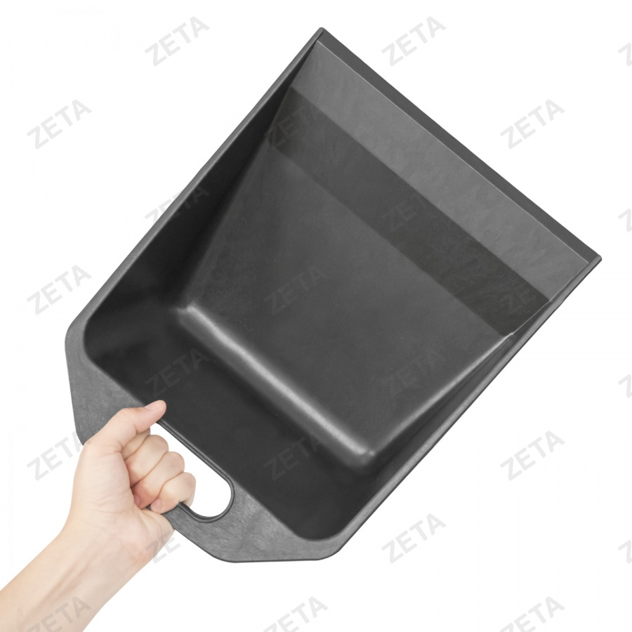 Совок пластиковый, чёрный "Б"