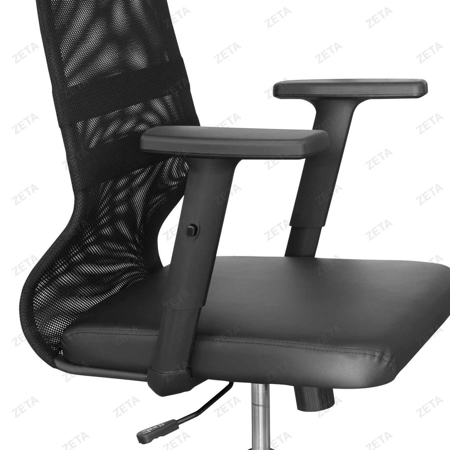 Кресло №EH-3C с подложкой 2D (черный) (ВИ)