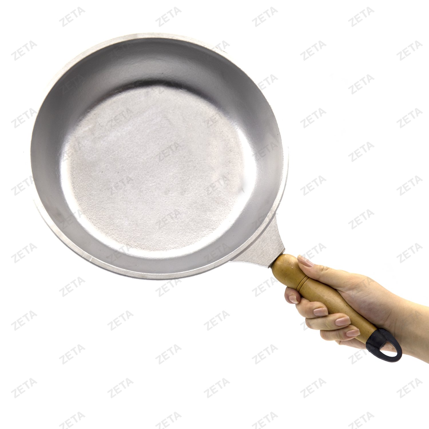 Сковорода из алюминия d 30 см.